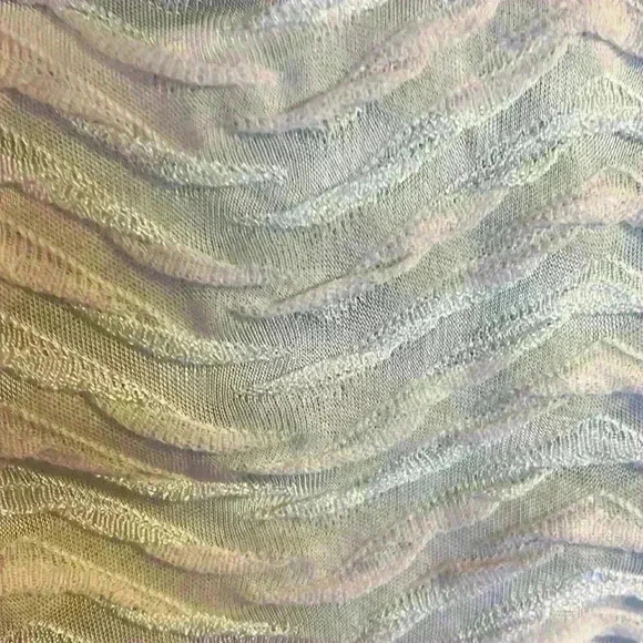 Armani Collezioni size 48 ivory top - Picture 6 of 6